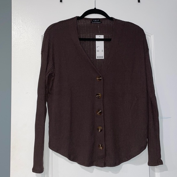 Urban Outfitters Light Cardigan - Picture 2 of 2